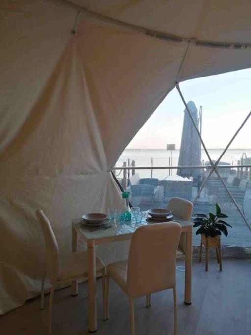 Beautiful Located Dome Hotel Wapnica  Екстериор снимка