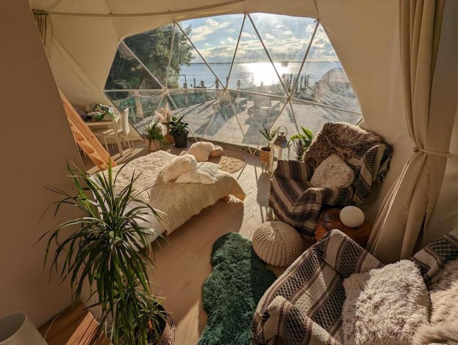 Beautiful Located Dome Hotel Wapnica  Екстериор снимка